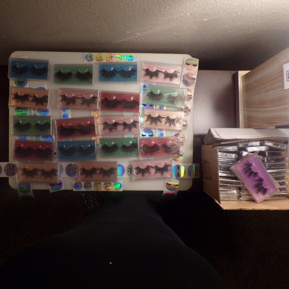 15 pairs the Mystery of False Eyelashes with Our MYSTERY BOX - Picture 6 of 14